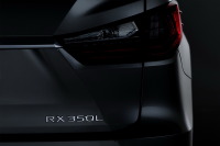 【ロサンゼルスモーターショー2017】レクサス RXL 公開予定…RX に3列シート仕様 画像
