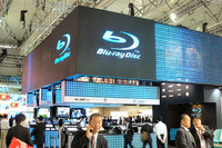 【CEATEC07】DVD規格戦争、Blu-rayディスクが勝利? 画像