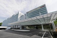 日産、エンジニアリングセンターが竣工 画像
