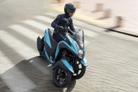 ヤマハ トリシティ125、2018年モデル発売へ…新エンジン搭載 画像
