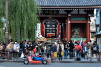 【新聞ウォッチ】訪日外国人客に人気の「公道カート」安全基準の規制強化へ 画像