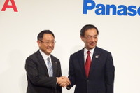 トヨタ 豊田社長「30年に販売台数の50%を電動車両に」…パナソニックと車載電池の協業強化 画像