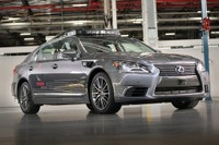 トヨタ最新の自動運転実験車、センサーの性能向上…CES 2018で公開へ 画像