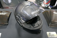 HUDが付いたバイク用ヘルメット、CES 2018に続々登場 画像