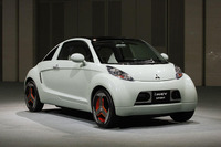 【東京モーターショー07】三菱 i MiEV SPORT…未来感を強調 画像