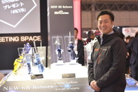 クルマを愛する人に、ショックアブソーバ交換の提案…東京オートサロンで KYB に聞いた 画像