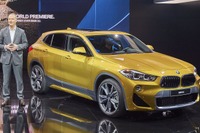 BMW X2、最新コネクト搭載…デトロイトモーターショー2018で発表 画像