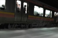 JR東日本会見に県の関係者「そんなこと考えていたのか？」…信越線15時間半閉じ込め 画像