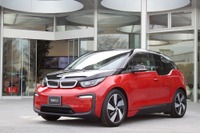 駆け抜ける喜びをエクステリアでも感じてもらいたい…BMW i3 改良新型［インタビュー］ 画像