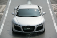 【D視点】栄光と成功はふたたび?…新型 アウディ R8 画像