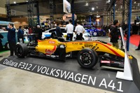 全日本F3チャンピオンマシンをVWブースで展示…東京オートサロン2018詳細画像 画像