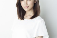女優の真野恵里菜がガリバーの新CMに起用される 画像