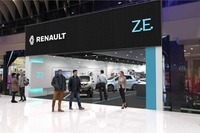 ルノー、初のEV体験ショールームを開業へ…ストックホルム 画像