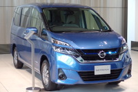 ミニバンに e-POWER…日産 セレナ e-POWER［詳細画像］ 画像