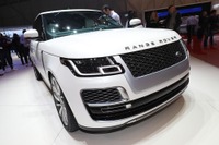 最大12インチのディスプレイ、レンジローバー SVクーペ に最新コネクト…ジュネーブモーターショー2018 画像