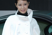 【東京モーターショー07】コンパニオン写真蔵…ジャガー 画像