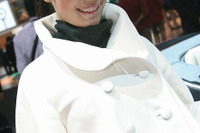 【東京モーターショー07】コンパニオン写真蔵…ジャガー その2 画像