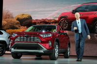 トヨタ RAV4 新型を発表、5代目はTNGA採用…ニューヨークモーターショー2018［現地写真追加］ 画像