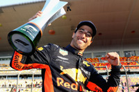 【F1 中国GP】レッドブルのリカルドが大逆転で今季初優勝 画像