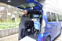 ホンダ N-BOX に「スロープ仕様」…“営業のカベ”超えるために操作手順半減 画像