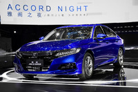 ホンダ アコード 新型を中国発売、2種類のターボ設定…北京モーターショー2018 画像