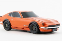 モバイルバッテリー『フェアレディ 240Z』発売、ヘッド&テールライトで充電状況をお知らせ 画像