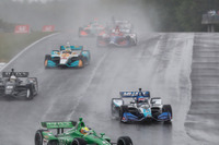 【INDYCAR 第4戦】雨でコンディション不良、レース途中で翌日に順延…佐藤琢磨は目下8番手 画像
