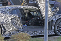 ニュル最速へスタンバイ…ランボルギーニ イオタ 新型、全開シザードアの中に見えたもの 画像