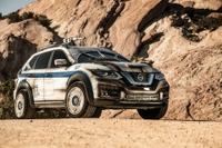 どんな予感? ミレニアム・ファルコンはプロパイロット採用…日産のスターウォーズ最新仕様 画像