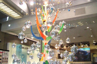 【クリスマス】ミラーボールイルミ、モニュメントツリー登場! 12月25日まで 画像