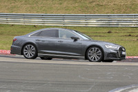 アウディ S8 も電動化か…ポルシェのハイブリッド搭載で650馬力 画像