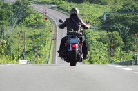 「バイクに乗る男性は魅力的」、女性ライダーの98.2%が回答 ナップス調べ 画像