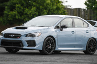 スバル WRX と WRX STI に専用内外装、「シリーズグレー」を米2019年型に 画像