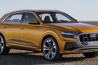 アウディ、最上級SUVクーペ『Q8』を発表…全車マイルドハイブリッド 画像