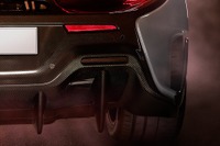 マクラーレン、新型車のティザーイメージ…570 に軽量高性能版「LT」か 画像