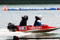 恐怖でガクガク、舟券では味わえないスリル…ボートレース体験会 画像