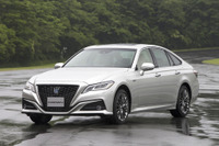 トヨタ クラウン 新型の概要発表---V6×ハイブリッドも［詳細画像］ 画像