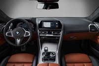 BMW 8シリーズ 新型、オペレーティングシステム7.0搭載…フルデジタルコクピットも 画像