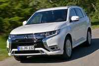 三菱 アウトランダーPHEV、システムをほぼ一新　9月に欧州発売へ 画像