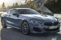 BMW 8シリーズ 新型、デジタルキーと無線ソフト更新を導入 画像