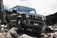 【スズキ ジムニー/ジムニーシエラ 新型】四輪駆動車としての性能進化 145万8000円から発売 画像