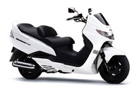 【東京ショー2001 MC出品車】人気の中型スクーターのスポーティ仕様!! スズキ『SKYWAVE 250 TypeS』 画像