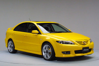 【東京シヨー2001出品車】マツダ『アテンザ』---反撃始まる!! 画像