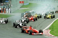新型フェラーリF1、バドエルが3台まとめてテスト 画像