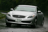 【日産 スカイラインクーペ詳報】扱いやすさも兼ね備える 画像