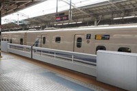 東海道・山陽新幹線新大阪駅に大開口可動柵を設置へ…8・16両編成両対応 画像