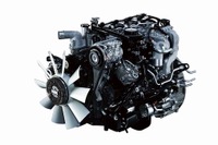 三菱ふそうの新型4気筒エンジンは、準中型トラック市場最大級のダウンサイジング 画像
