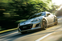 スバル BRZ 改良新型、ハンドリングと空力性能向上 画像