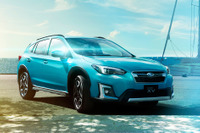 スバル XV、e-BOXER搭載モデルを先行公開 ボクサーエンジン+高性能モーター 画像