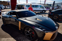 「1億円の日産 GT-R」に奇跡の試乗! わずか2周のラグナセカでわかったこと 画像